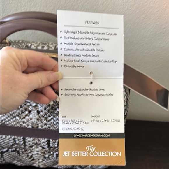 The Jet Setter Elegant Snakeskin Pattern travel cosmetic clutch - Picture 12 of 12